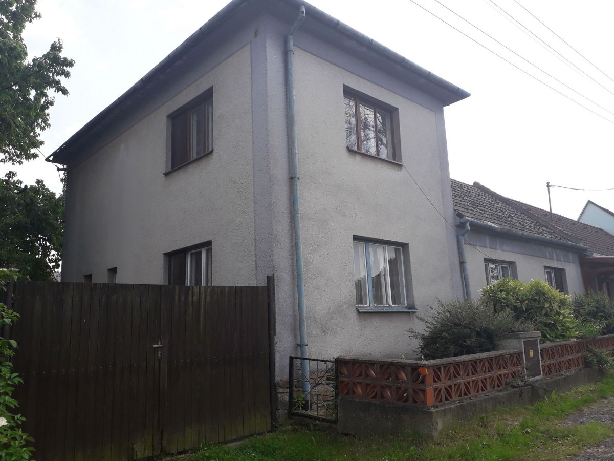 Prodej domu v obci Čáslavice 
