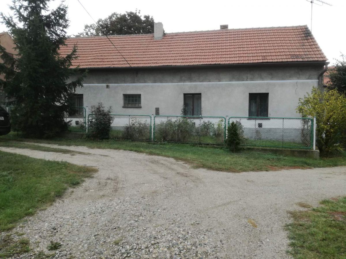 Prodej rodinného domu 90 m2, pozemek 470 m2, Černuc,okres Kladno
