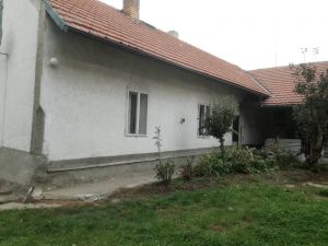 Prodej rodinného domu 90 m2, pozemek 470 m2, Černuc,okres Kladno 2