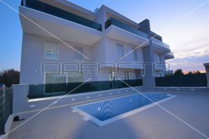 Luxury duplex apartment in a villa with pool, Ciovo, Okrug Gornji, 128m2 1