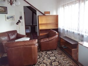 Podkrovní byt ve skvělé lokalitě - Praha 8 - Ládví 2