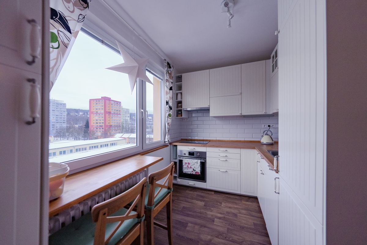 Prodej bytu  3+1 s balkónem, 63 m2, ulice Jiráskova, Chomutov