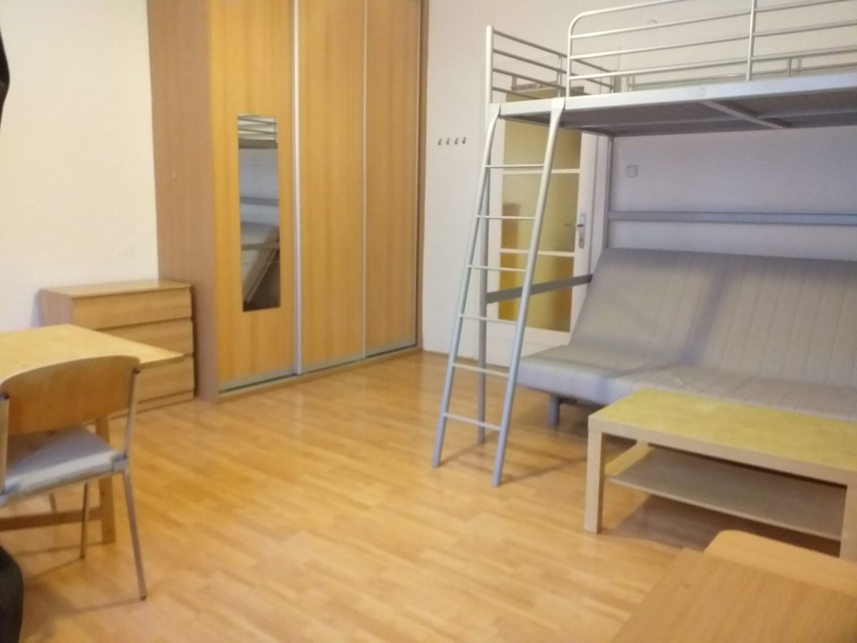 Majitel nabizi maly byt v Praze Michli za 4 200 000 kč