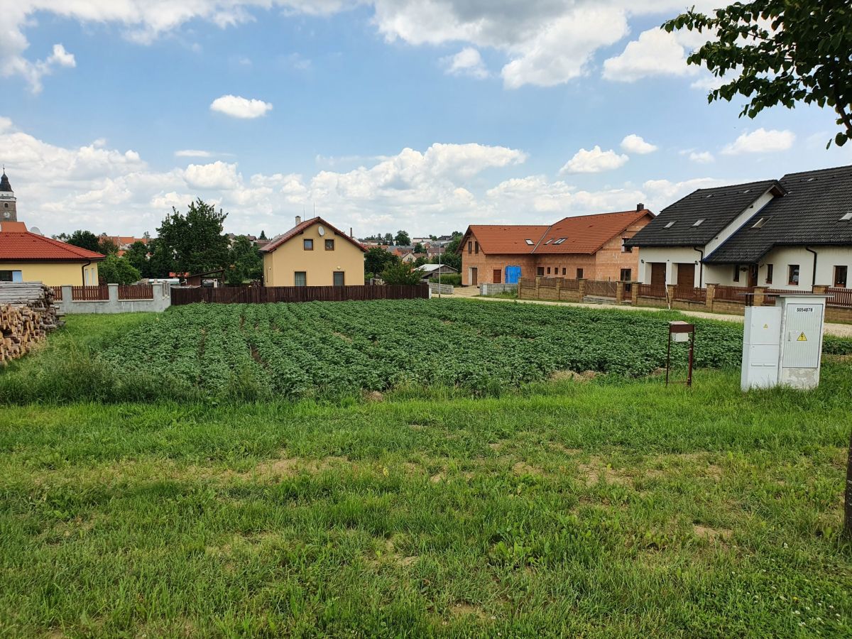 Prodej stavebního pozemku ve Slavonicích