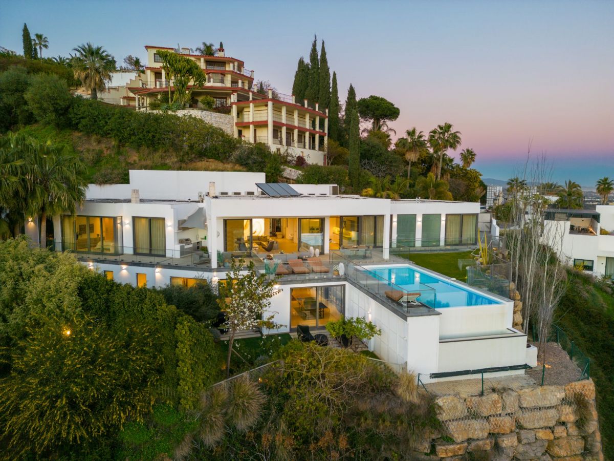  Luxusní vila v La Quintě - Marbella