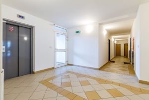 Prodej bytu 1 + kk, 35 m2, Praha 5, Kakosova ul. 10