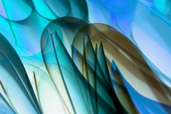 Virtuálna vs. fyzická batéria: Komparatívna analýza a ekonomická návratnosť pre rôzne profily