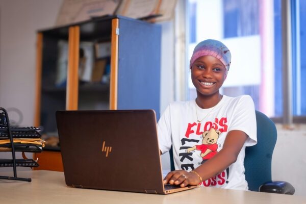 Konstrukční systémy stropů v obytných budovách: Typologie a statika