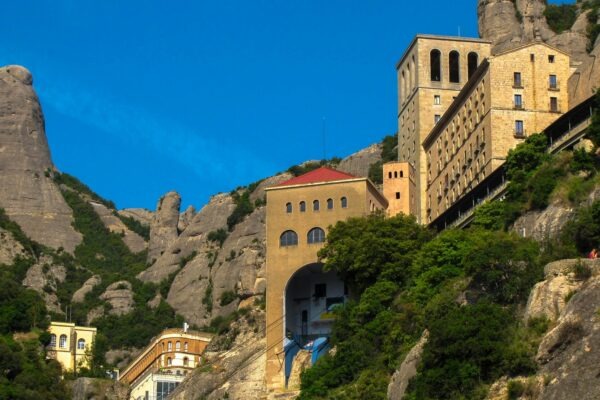 Kritické chyby při realizaci anhydritového potěru: Prevence poruch