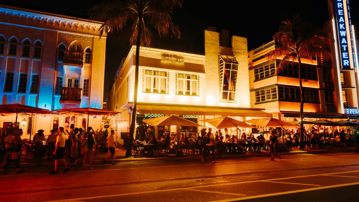 Vykurovanie a ventilácia v zimnej záhrade: Regulácia mikroklímy a energetická efektivita