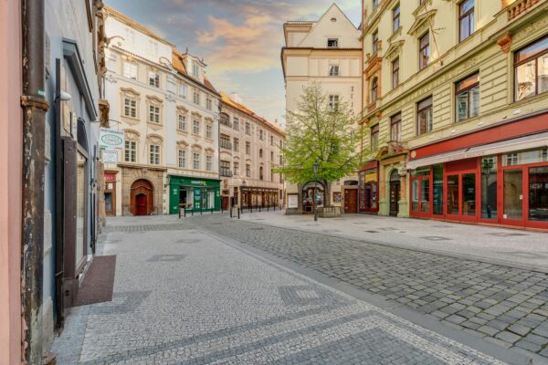 Správná montáž dřezu do pracovní desky: Zapuštění a těsnění