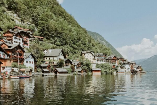 Technologické vybavení moderní zasedačky: Videokonference a displeje
